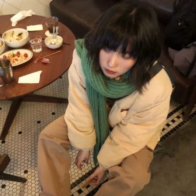 2025头像女露脸真人高清图片