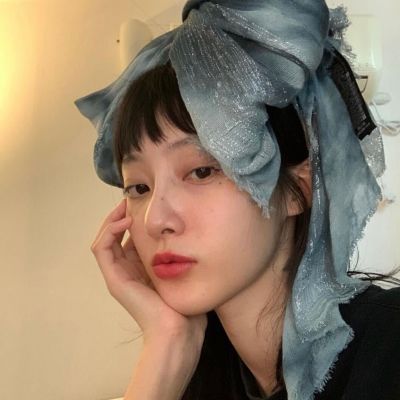 2025头像图片真人女