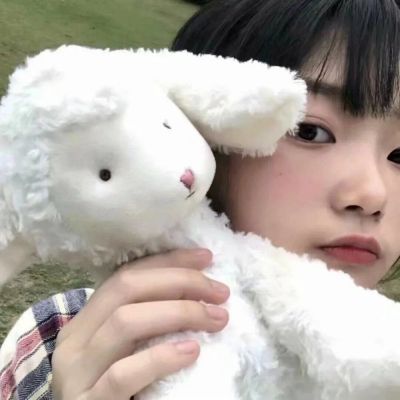 高冷洋气女生头像