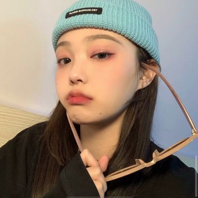 女生头像真人气质唯美高清图片