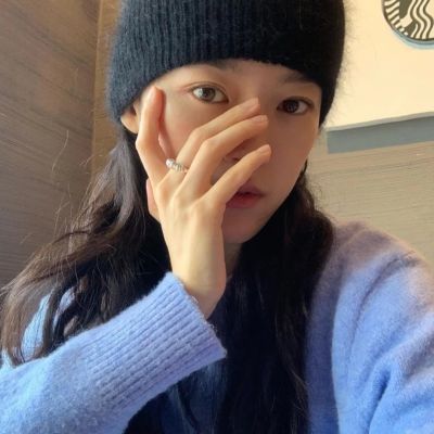 头像冬天女生真人图集图片