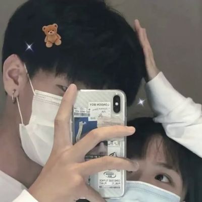 新出的情侣头像真人