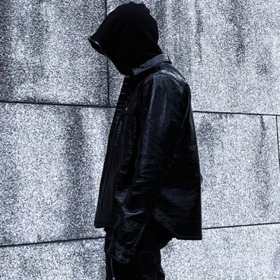 超酷黑色系男生头像
