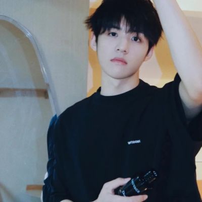 深情男生真人高清头像