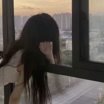 单人真人情侣头像不明显一男一女图片