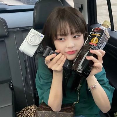 头像2025女头真人图片
