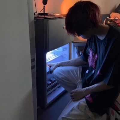 男生真人侧脸头像