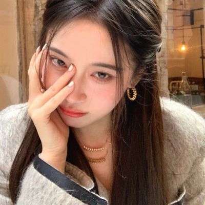 女生头像真人气质唯美高清图片