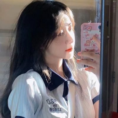 2025头像女高清真人好看图片