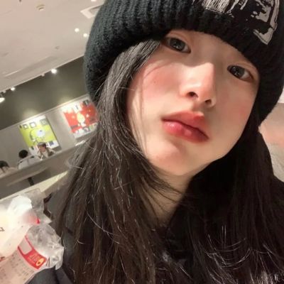 头像冬天女生真人图集图片