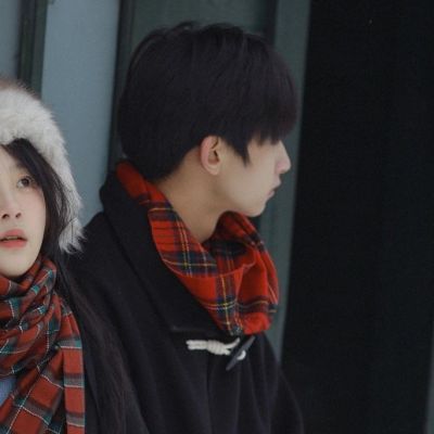 冬天情侣头像一男一女唯美意境真人图片