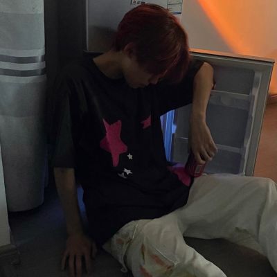 男生真人侧脸头像