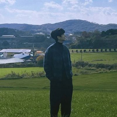 2025微信头像图片情侣一对左一右真人高清