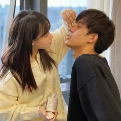 浪漫甜蜜爱情情侣头像真人一对两张图片