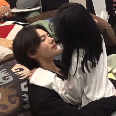 浪漫甜蜜爱情情侣头像真人一对两张图片
