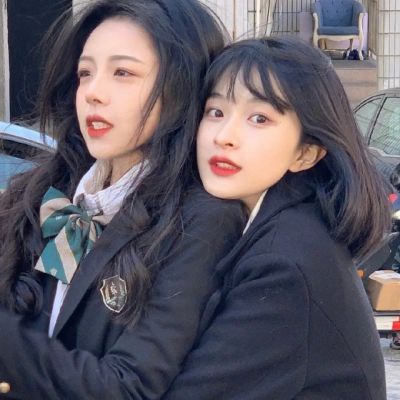 女生真人闺蜜头像两张一对高清图片