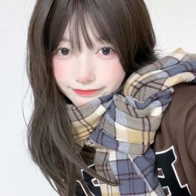 2025头像女高清真人好看图片