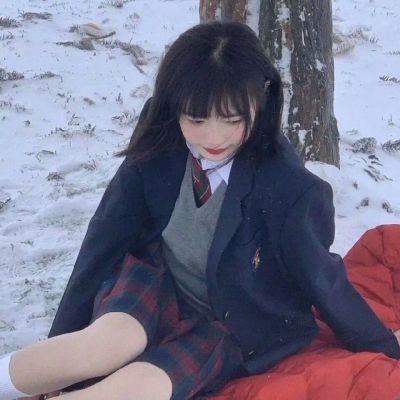 头像治愈系干净真人女生单张高清图片