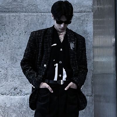 超酷黑色系男生头像
