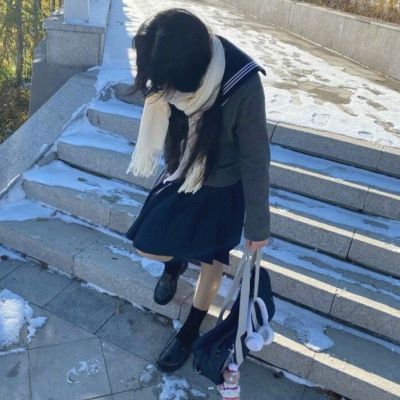 ins温柔气质女生头像图片真人