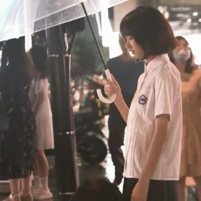 真人年轻学生高清情侣头像图片