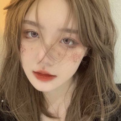 露脸的女生个性头像真人图片
