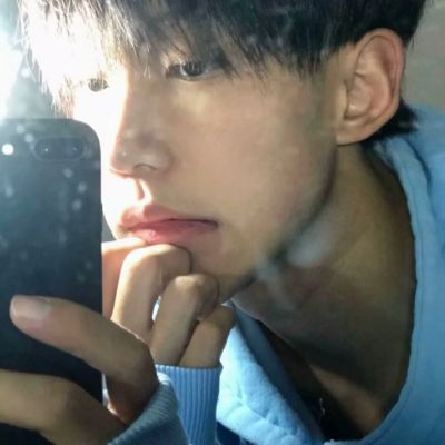 男生惊艳颜值头像