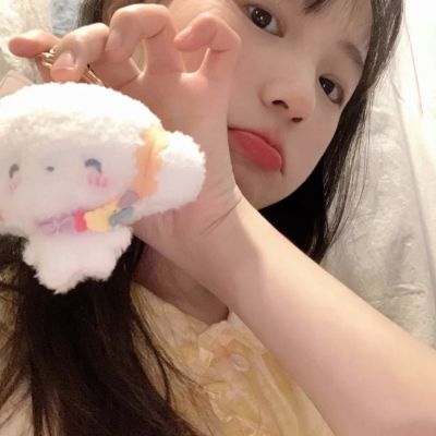 好看女生真人头像清晰高清图片