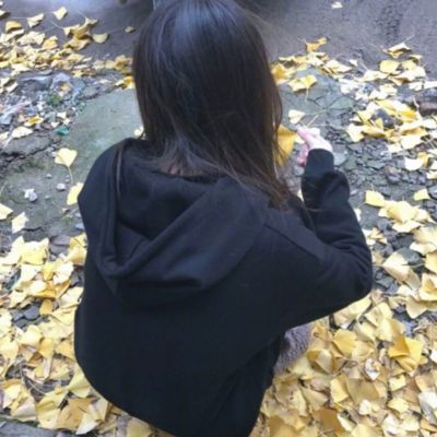 ins温柔气质女生头像图片真人