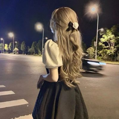 2025年超可爱女生头像图片
