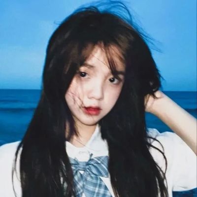 emo头像女生丧