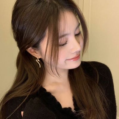 风格女头ins快手高清图片