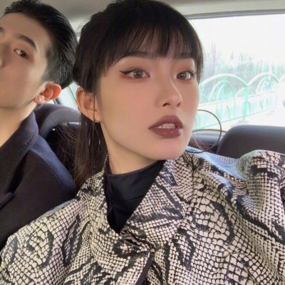 2025年最火爆的情侣头像真人高清图片