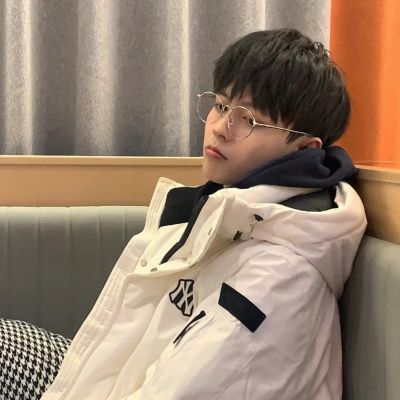 超火情侣头像图片一对