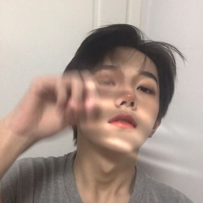 男生惊艳颜值头像