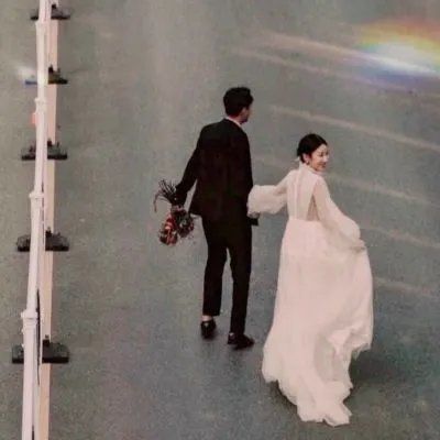 cp头像情侣浪漫成熟一对两张高清图片