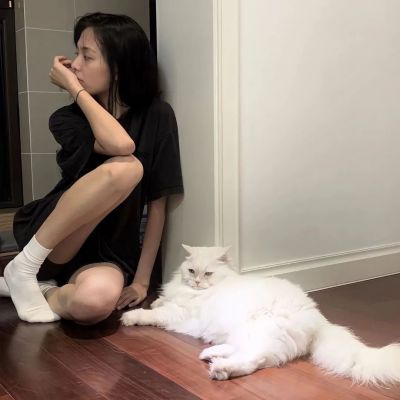 高级感拉满的情侣头像单人图片