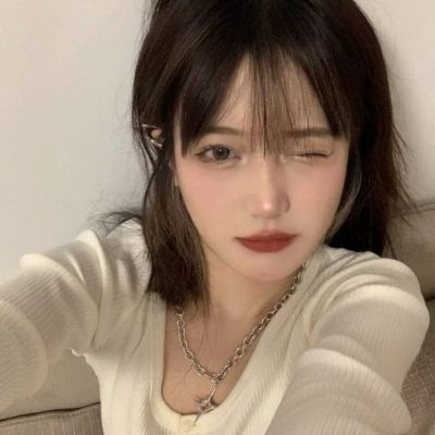 高级真人女头优质图片