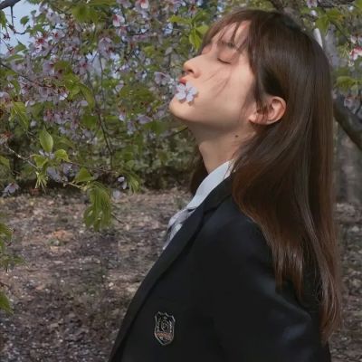 2025新款头像好看女生图片