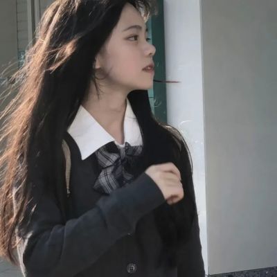 2025新款头像好看女生图片