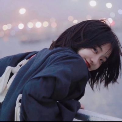 真人头像女生唯美浪漫图片