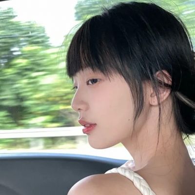 2025新款头像好看女生图片