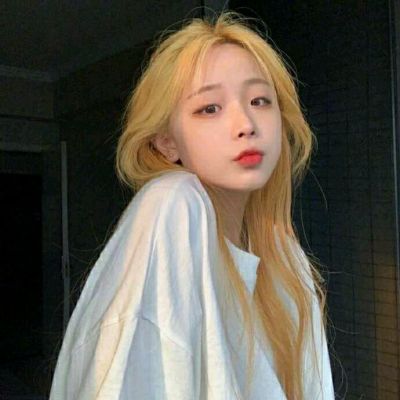 2025女生本命年头像图片