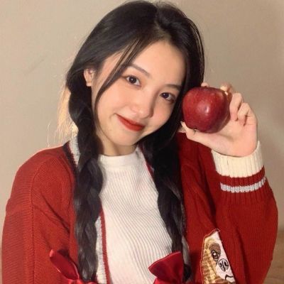 2025新年最新头像女生图片