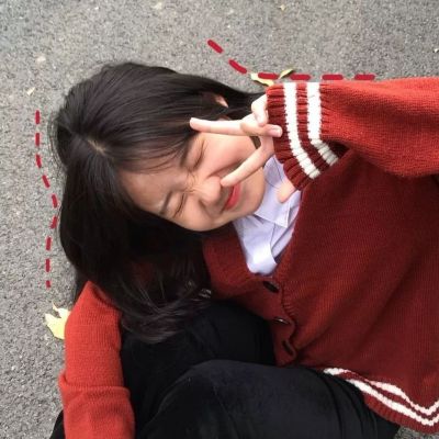 2025新年最新头像女生图片