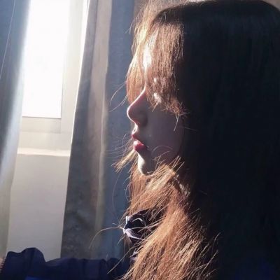 超神仙的真人侧脸女头图片