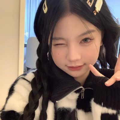 优质真人女头高清无水印图片