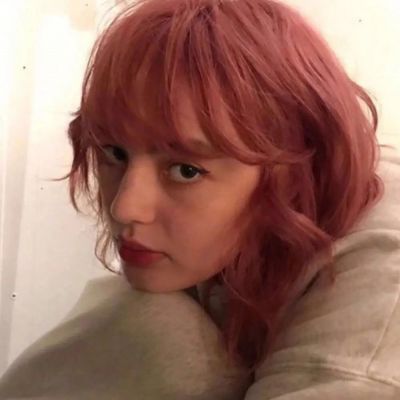 2025年的欧美女生的头像图片