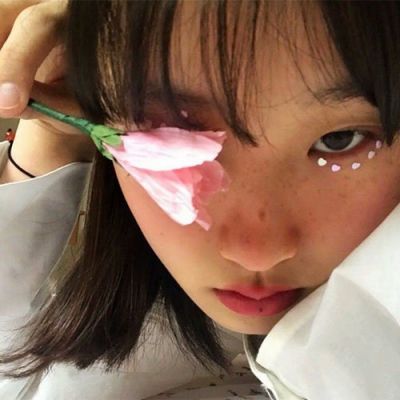 2025年个性头像图片女