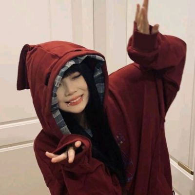 红色氛围感头像女生